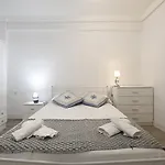 Precioso Piso Centrico Con Aparcamiento Gratuito *